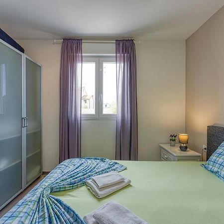 Villa Frontera Croatia Porec Exterior photo