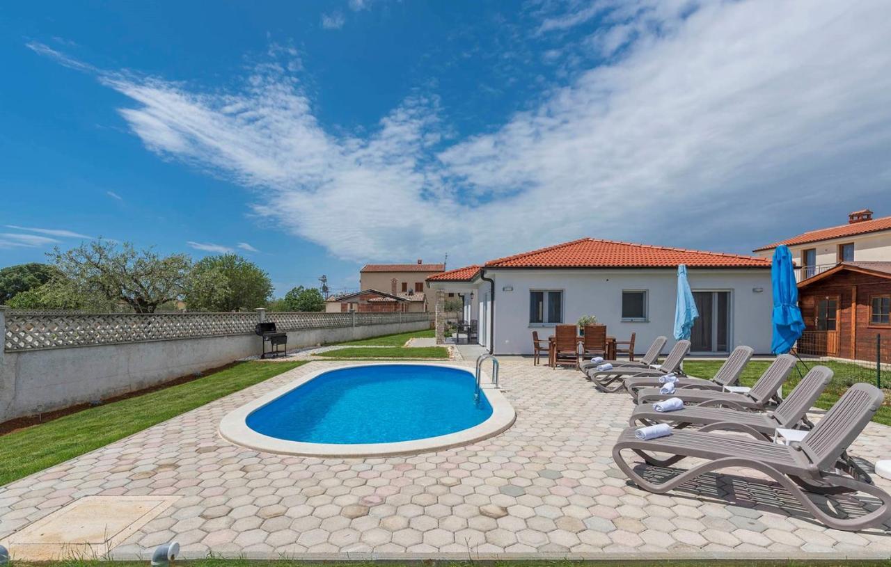 Villa Frontera Croatia Porec Exterior photo